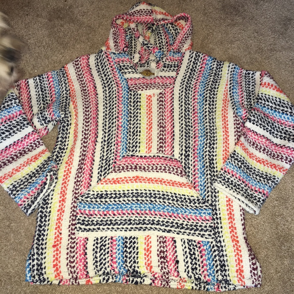 Woven hoodie “drug-rug”